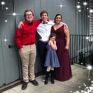 Meet your Posher, Amy